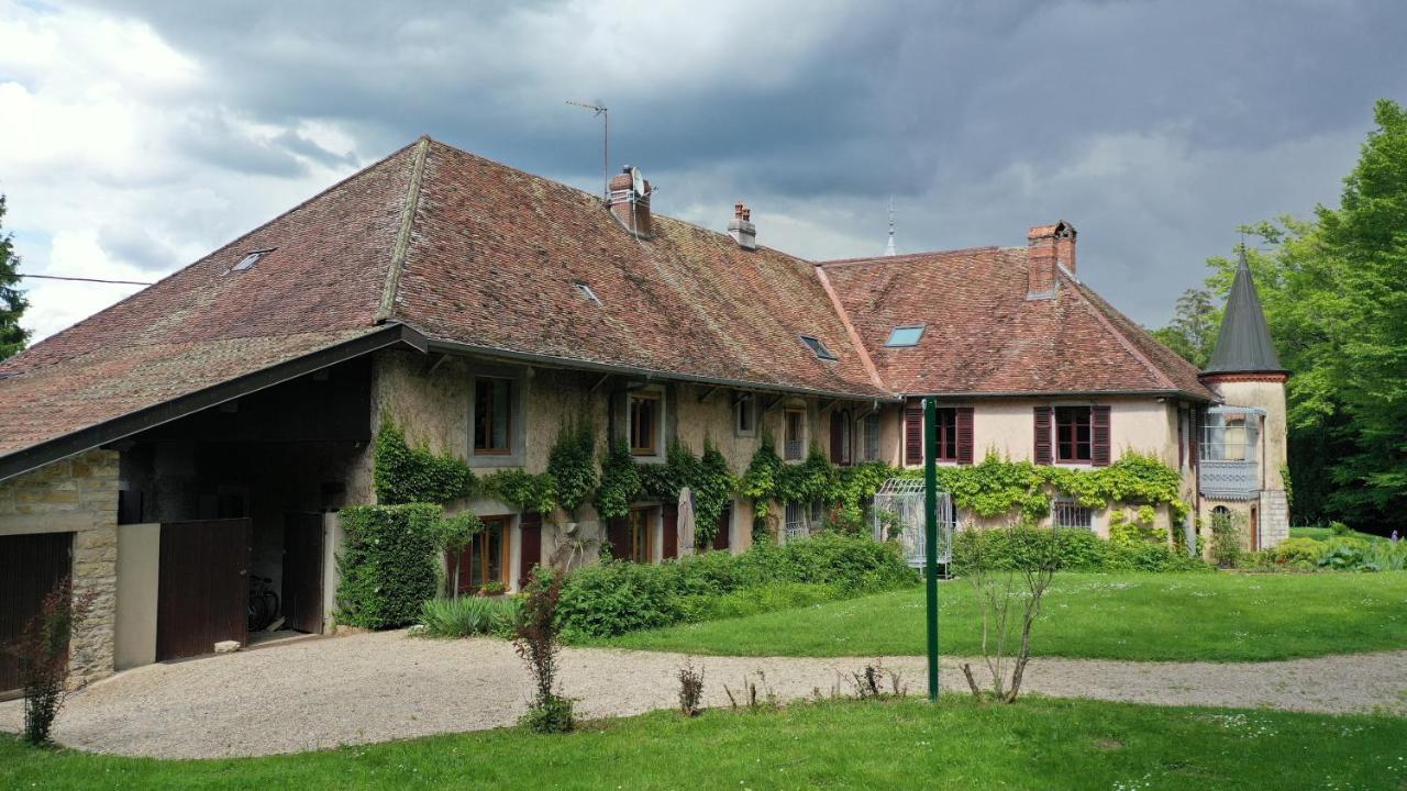 Domaine De Bellevue Gite Du Mont Poupet Marnoz ภายนอก รูปภาพ