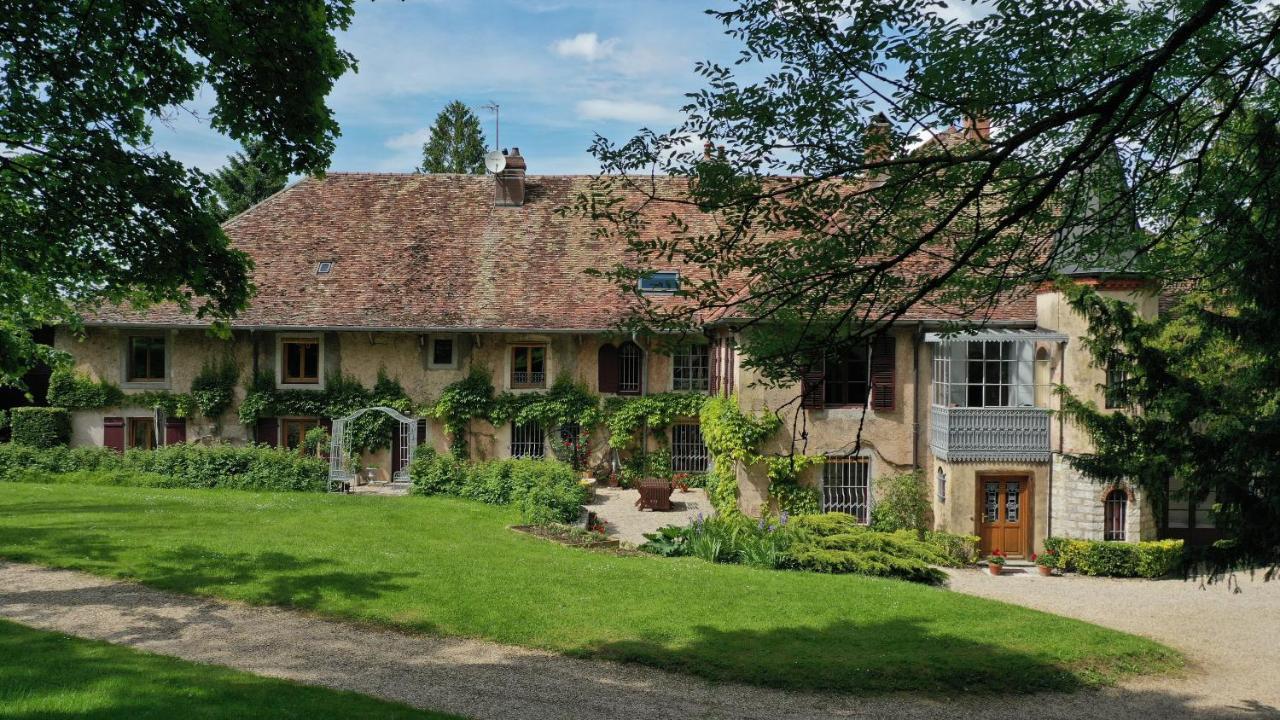 Domaine De Bellevue Gite Du Mont Poupet Marnoz ภายนอก รูปภาพ